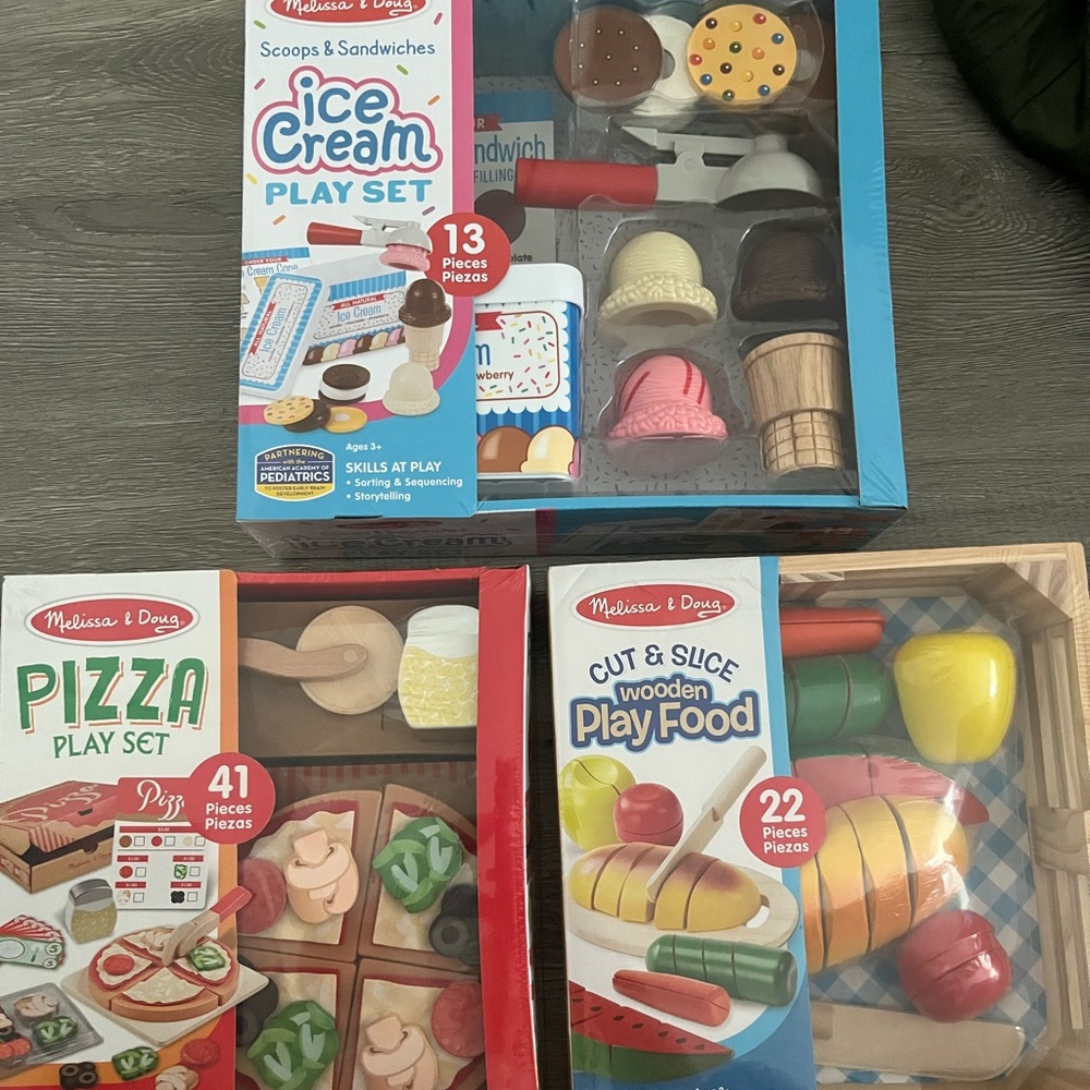 New Melissa and Doug wooden play food toys for kids